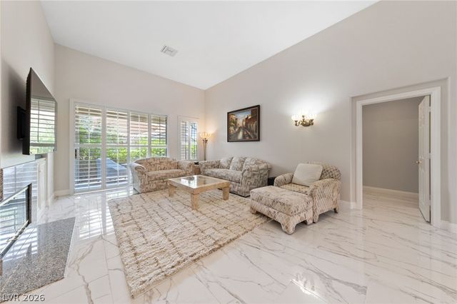 1912 Summer Pine Court 102, Las Vegas, NV 89134