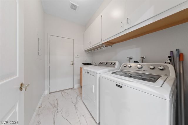 1912 Summer Pine Court 102, Las Vegas, NV 89134