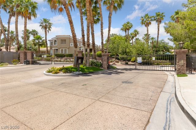 1912 Summer Pine Court 102, Las Vegas, NV 89134
