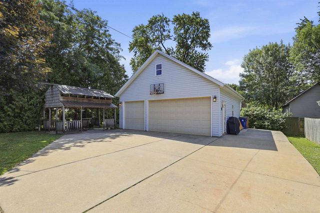 709 2ND STREET, Menasha, WI 54952
