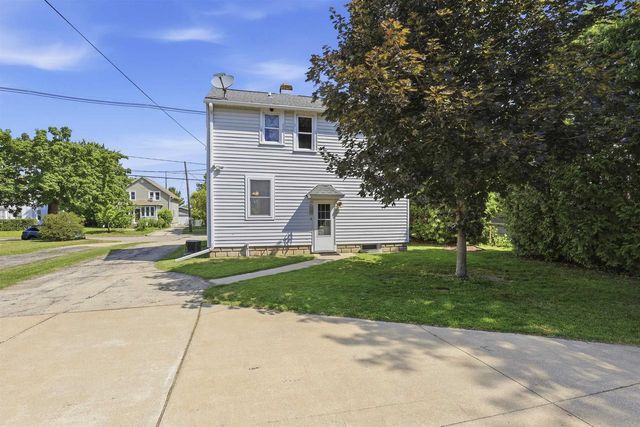 709 2ND STREET, Menasha, WI 54952