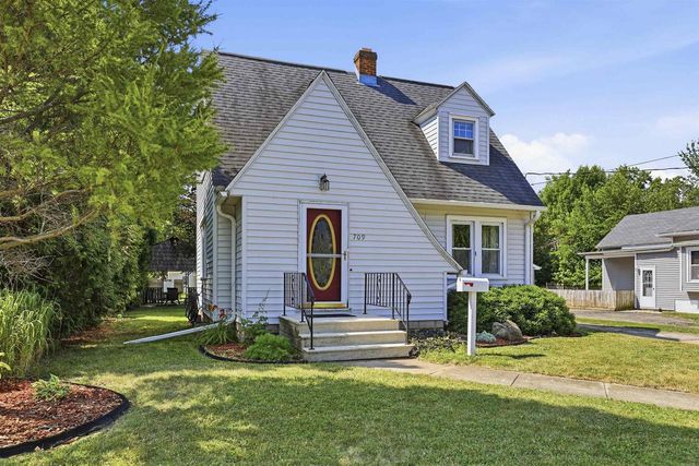 709 2ND STREET, Menasha, WI 54952