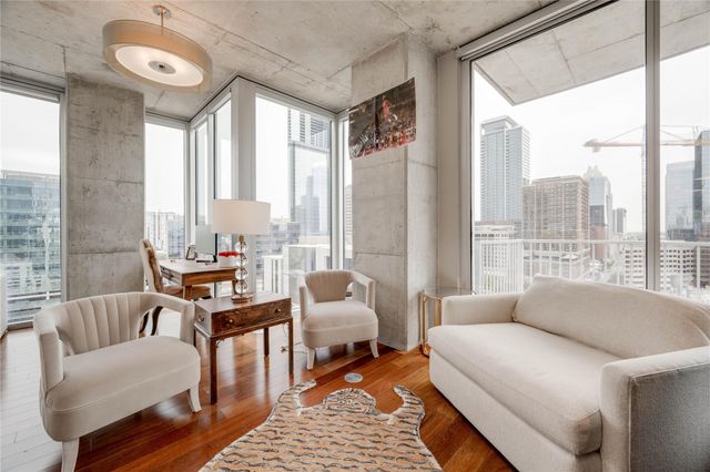 360 Nueces ST 1517, Austin, TX 78701