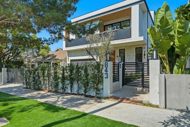 843 N Vista Street, Los Angeles, CA 90046