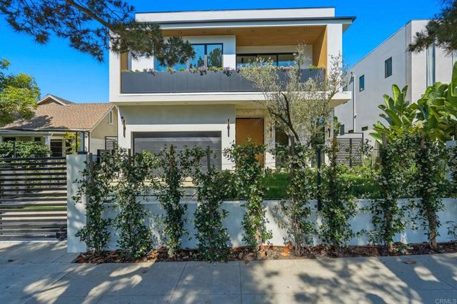 843 N Vista Street, Los Angeles, CA 90046
