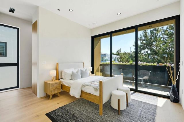 843 N Vista Street, Los Angeles, CA 90046