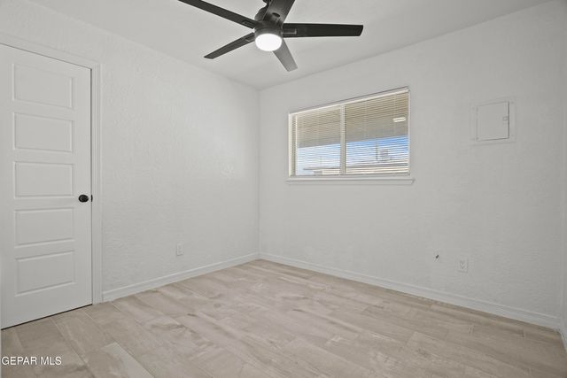 10736 DONNA MARIE Drive, Socorro, TX 79927