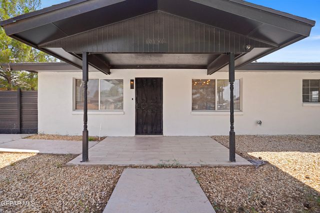 10736 DONNA MARIE Drive, Socorro, TX 79927