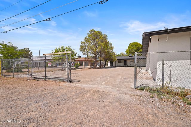 10736 DONNA MARIE Drive, Socorro, TX 79927