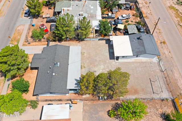 10736 DONNA MARIE Drive, Socorro, TX 79927