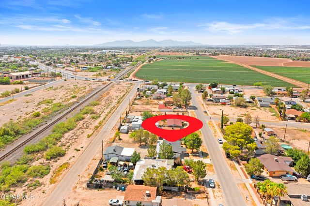 10736 DONNA MARIE Drive, Socorro, TX 79927