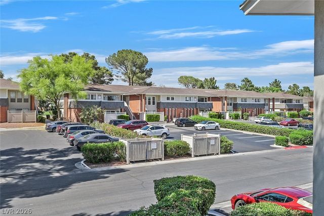 668 Oakmont Avenue 1724, Las Vegas, NV 89109