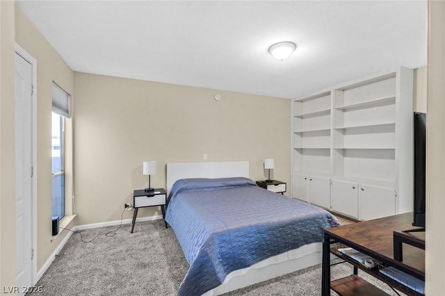 668 Oakmont Avenue 1724, Las Vegas, NV 89109