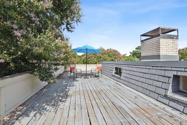 6 Crosslands Road, Benbrook, TX 76132