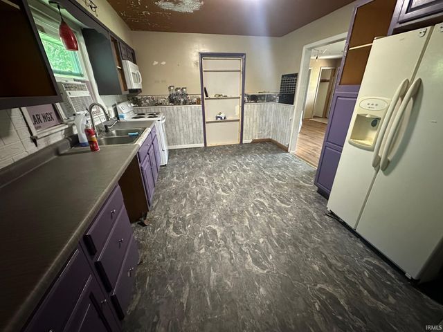 2626 W Sycamore, Kokomo, IN 46901