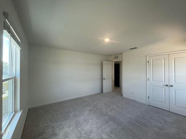 23 Chestnut Oak Lane, Lillington, NC 27546