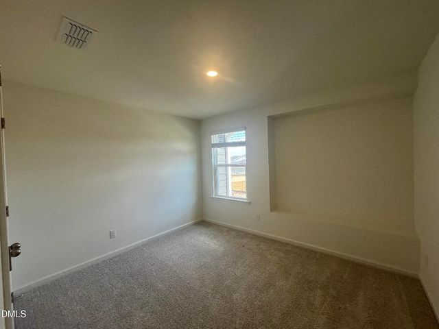 23 Chestnut Oak Lane, Lillington, NC 27546