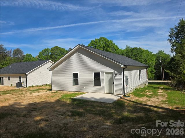 316 Zion Church Road, Clover, SC 29710