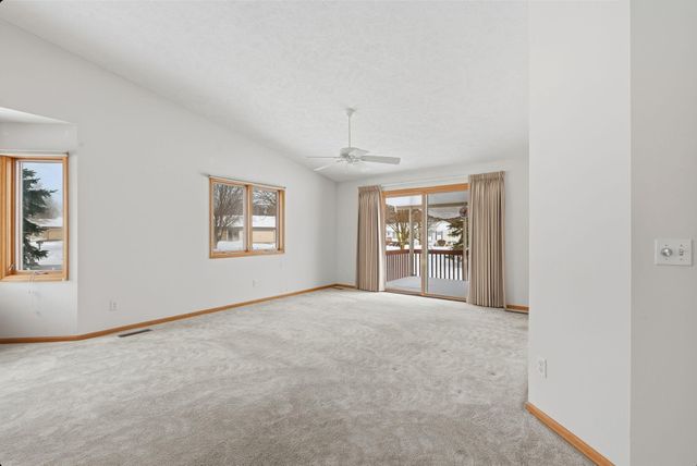 6475 Leisure Creek Se 226, Gaines Twp, MI 49316