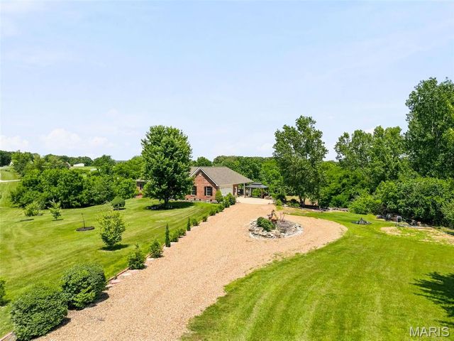 20 Morgan Valley Lane, Foley, MO 63347