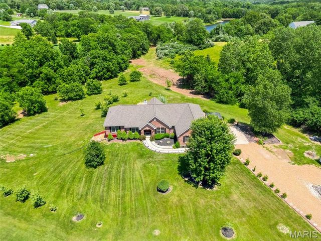 20 Morgan Valley Lane, Foley, MO 63347