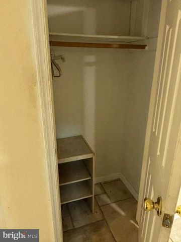 7 S GREENFIELD, West Windsor, NJ 08550