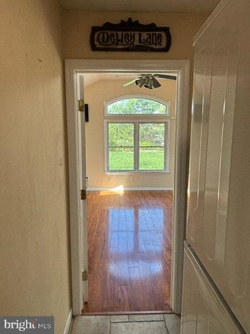 7 S GREENFIELD, West Windsor, NJ 08550