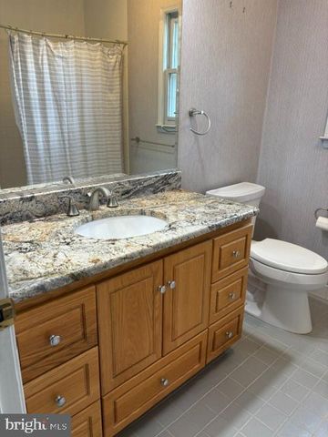 7 S GREENFIELD, West Windsor, NJ 08550