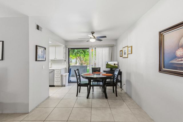 5301 E Waverly Drive 199, Palm Springs, CA 92264