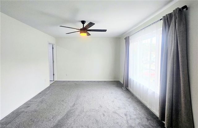 170 Thalia Trace DR, Virginia Beach, VA 23452