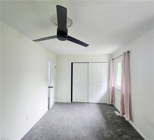 170 Thalia Trace DR, Virginia Beach, VA 23452