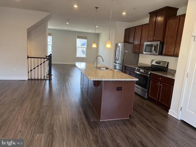 711 QUARRY POINT RD, Malvern, PA 19355