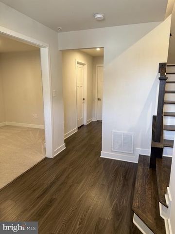 711 QUARRY POINT RD, Malvern, PA 19355