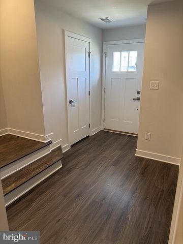 711 QUARRY POINT RD, Malvern, PA 19355
