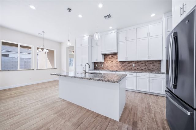 1920 E Via Borgata, Fort Mohave, AZ 86426