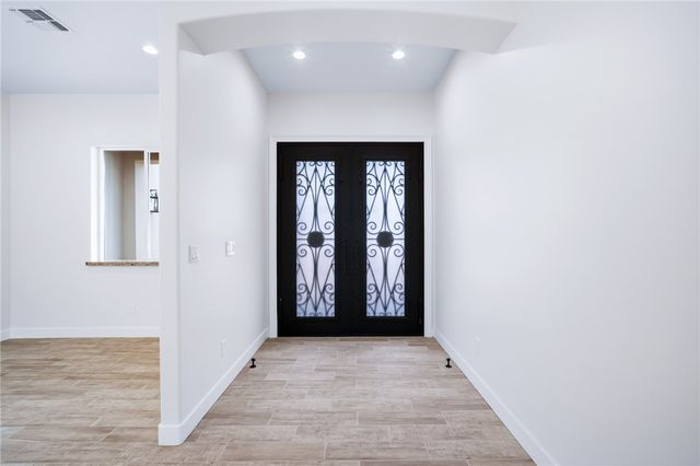 1920 E Via Borgata, Fort Mohave, AZ 86426