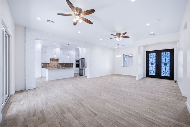 1920 E Via Borgata, Fort Mohave, AZ 86426