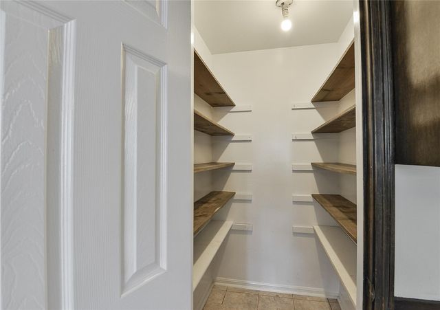 5411 Mossy Timbers Drive, Humble, TX 77346