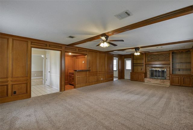 5411 Mossy Timbers Drive, Humble, TX 77346