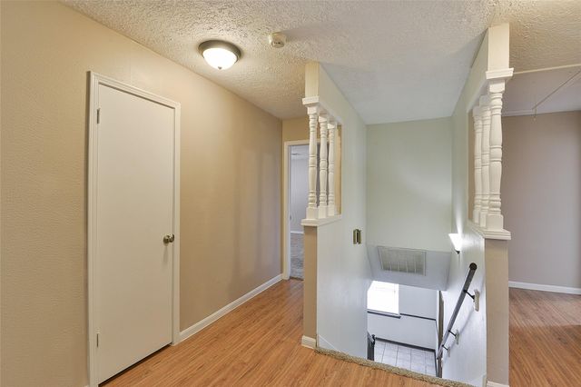5411 Mossy Timbers Drive, Humble, TX 77346