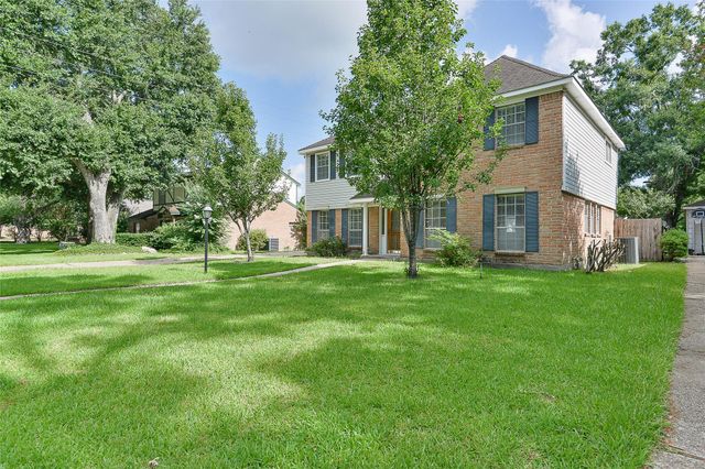 5411 Mossy Timbers Drive, Humble, TX 77346