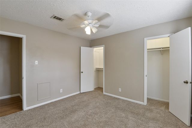 5411 Mossy Timbers Drive, Humble, TX 77346