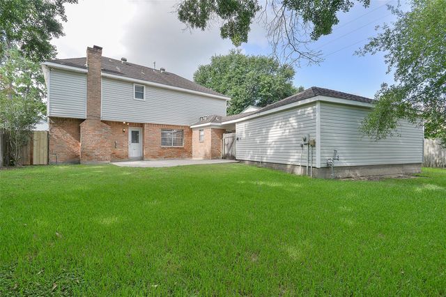5411 Mossy Timbers Drive, Humble, TX 77346