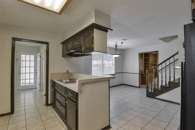 5411 Mossy Timbers Drive, Humble, TX 77346