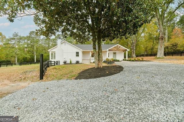 15585 Thompson Road, Alpharetta, GA 30004