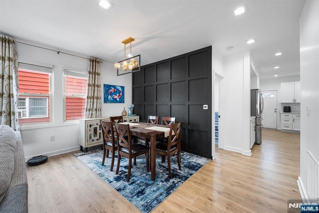 725 4th Street, Secaucus, NJ 07094