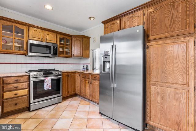 713 STANBRIDGE RD, Drexel Hill, PA 19026