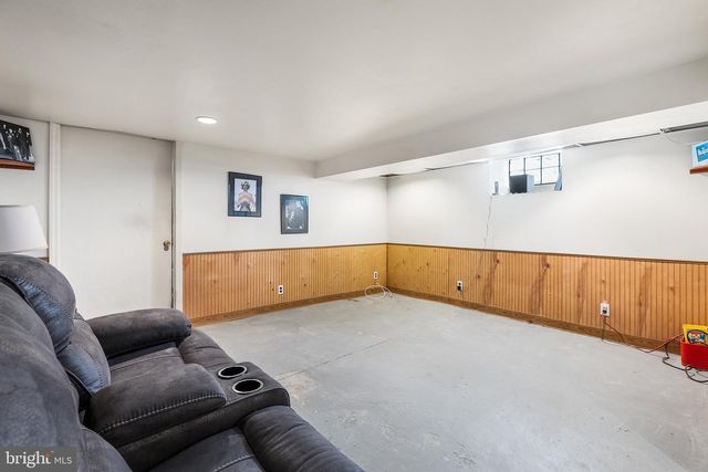 713 STANBRIDGE RD, Drexel Hill, PA 19026