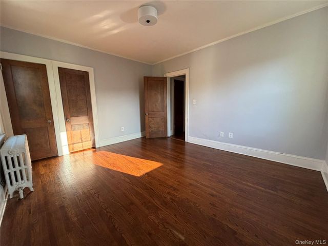 87 Colgate Avenue, Yonkers, NY 10703