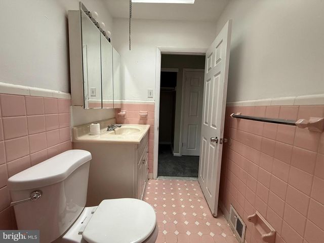 1707 GRIFFITH ST, Philadelphia, PA 19111